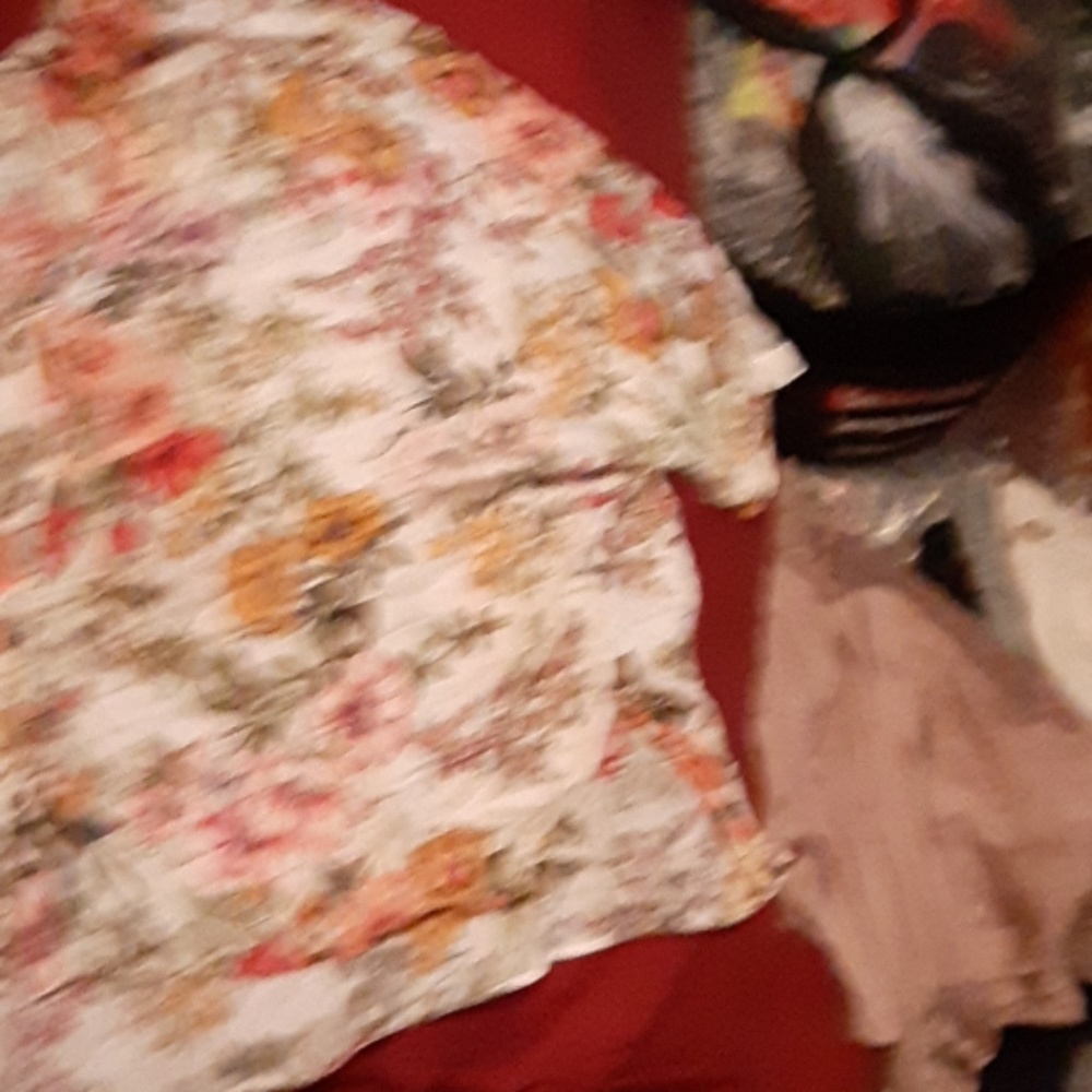 Blouse - Picture 4 of 4